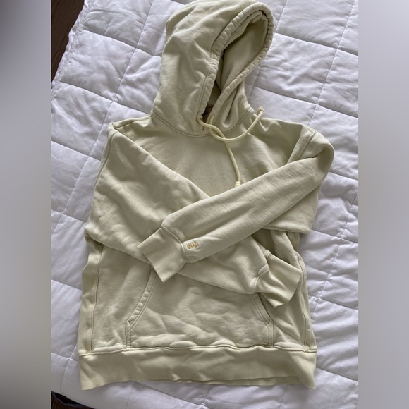 TNA cozy boyfriend sweater / Yellow / size S - Picture 1 of 2